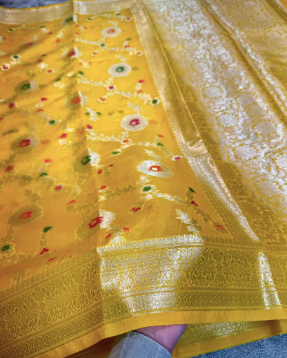 Semi-Banarasi Georgette Soft Semi Silk Saree code-010