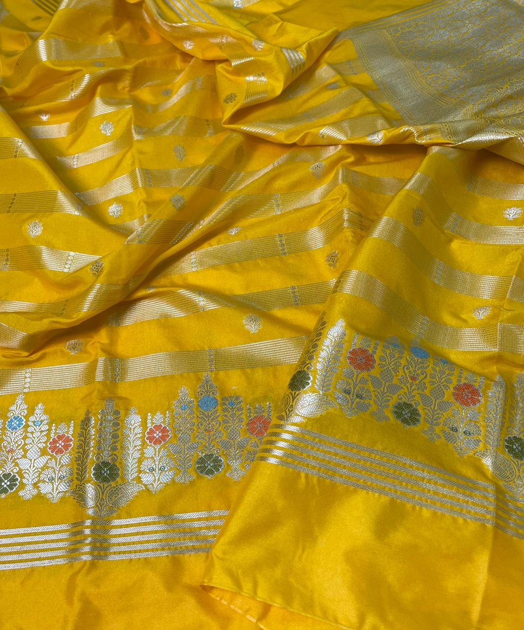 Banarasi Raw mango Semi Silk Saree code-012